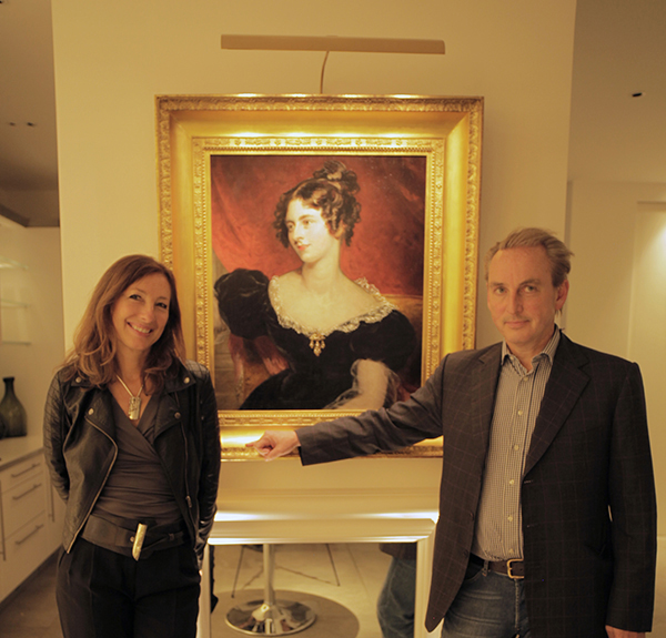 Philip Mould enlightens us on lighting artwork image