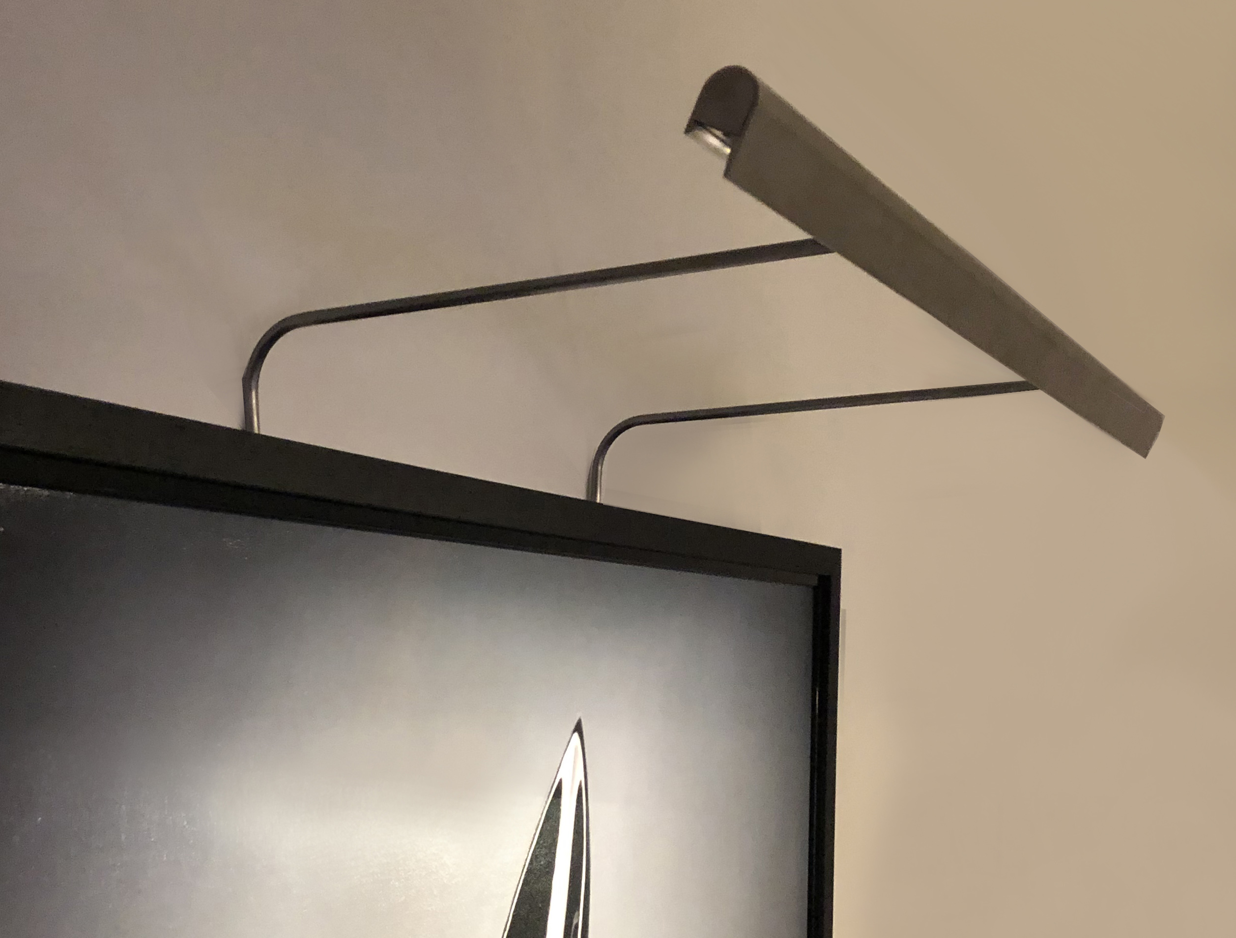 New Wallace Picture Light image