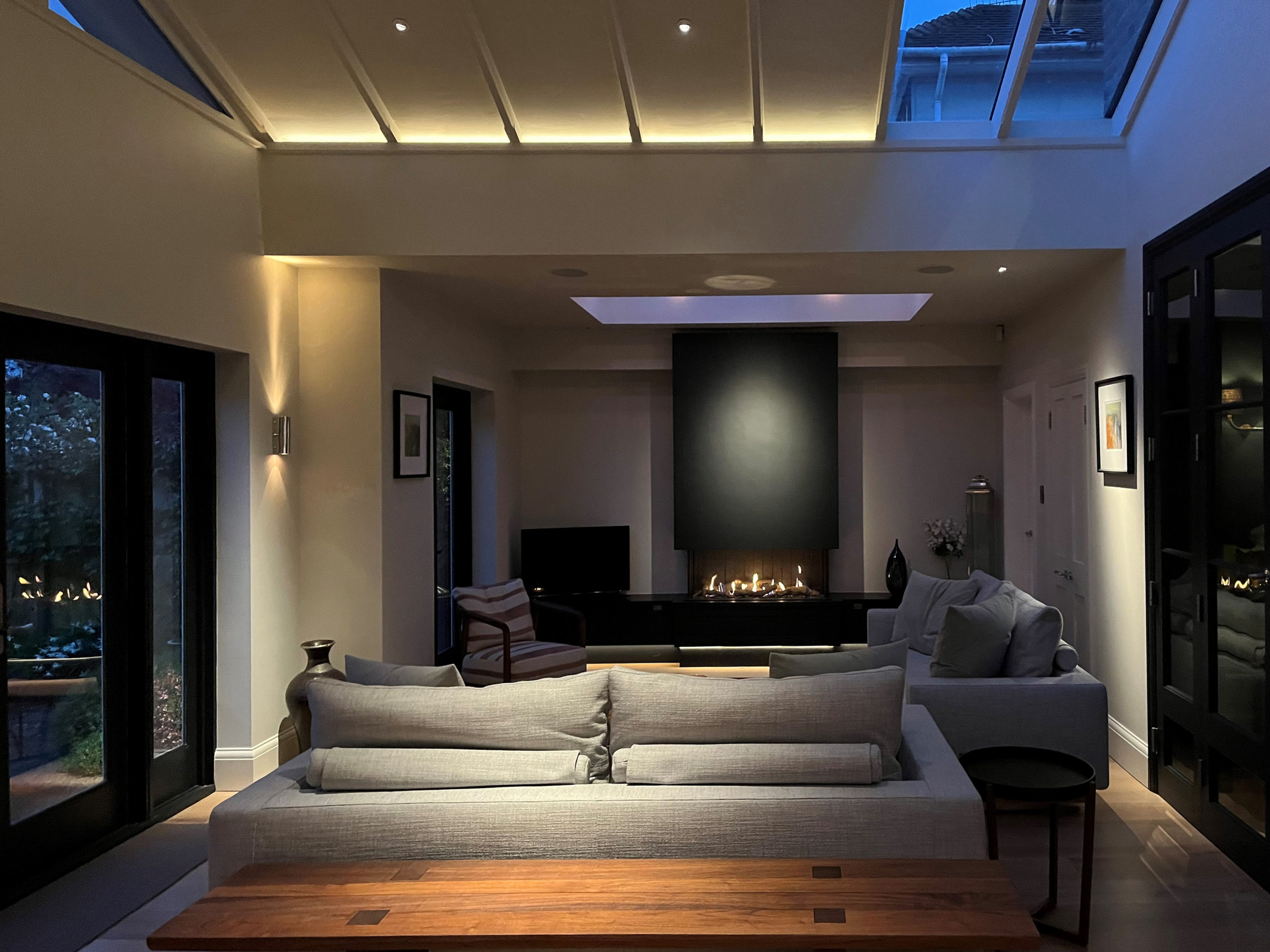 How to upgrade your lights from halogen to LED image