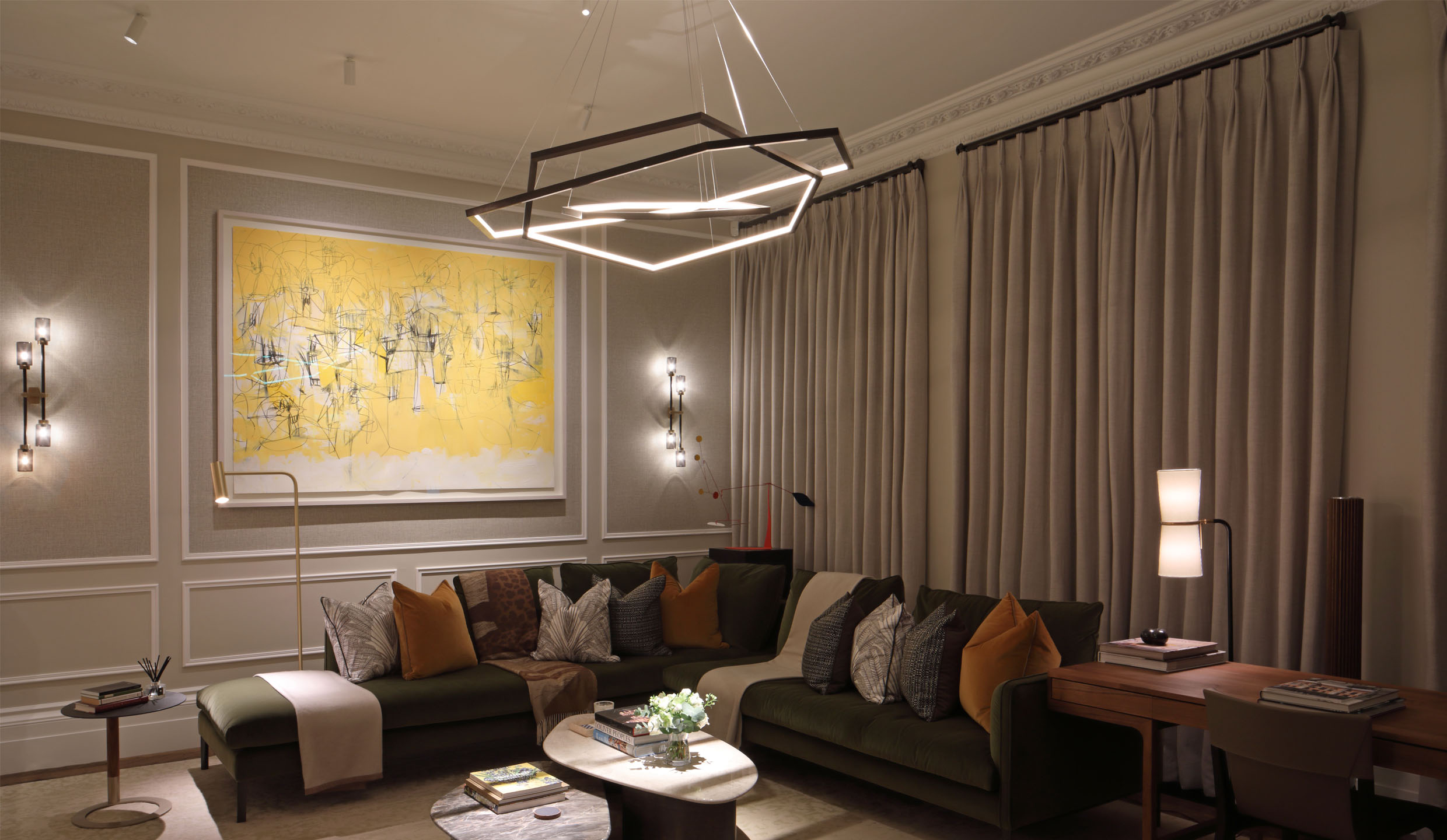 AWARD-WINNING LIGHTING, LONDON GRADE-LISTED HOME image