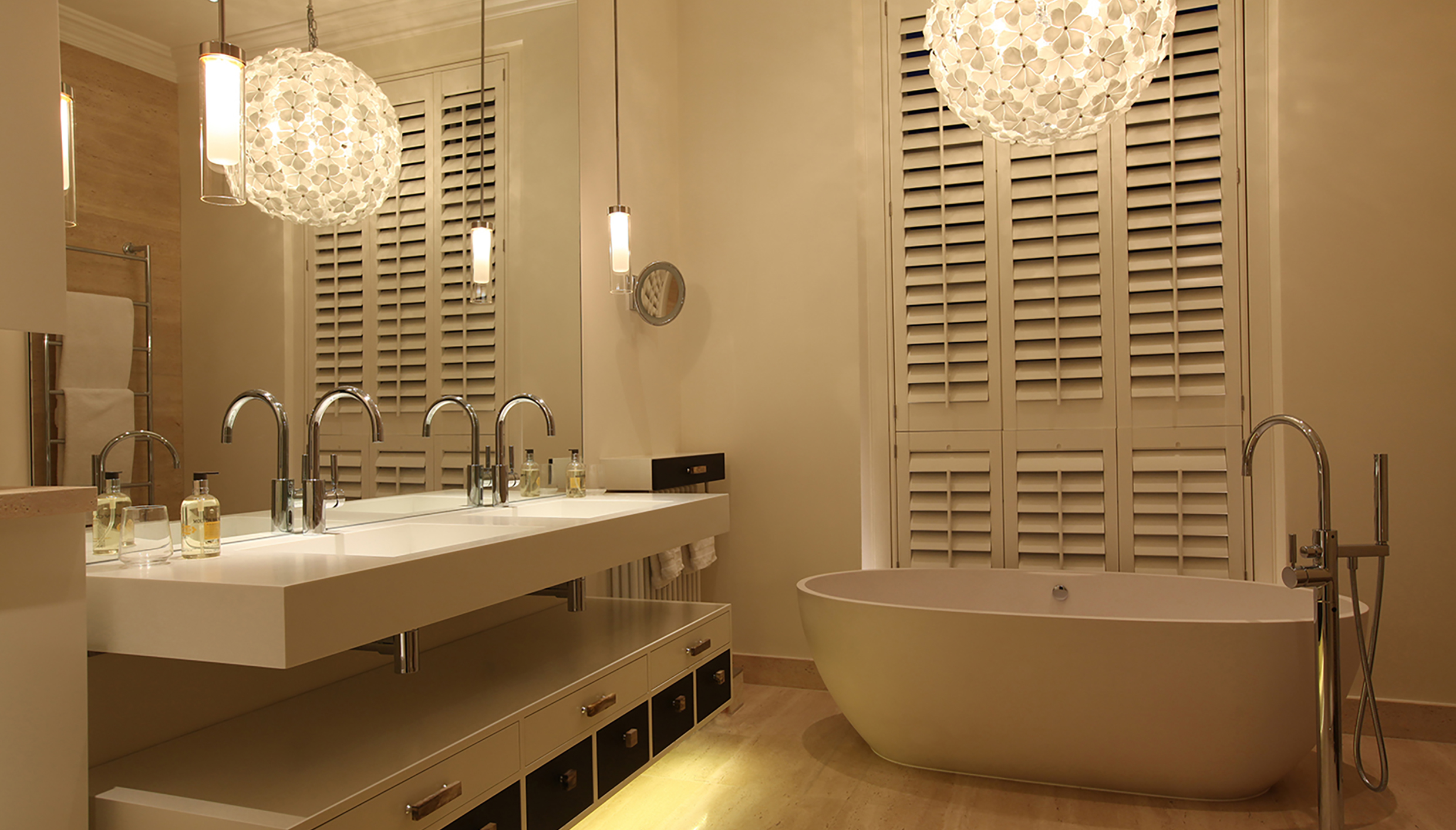 Contemporary bathroom