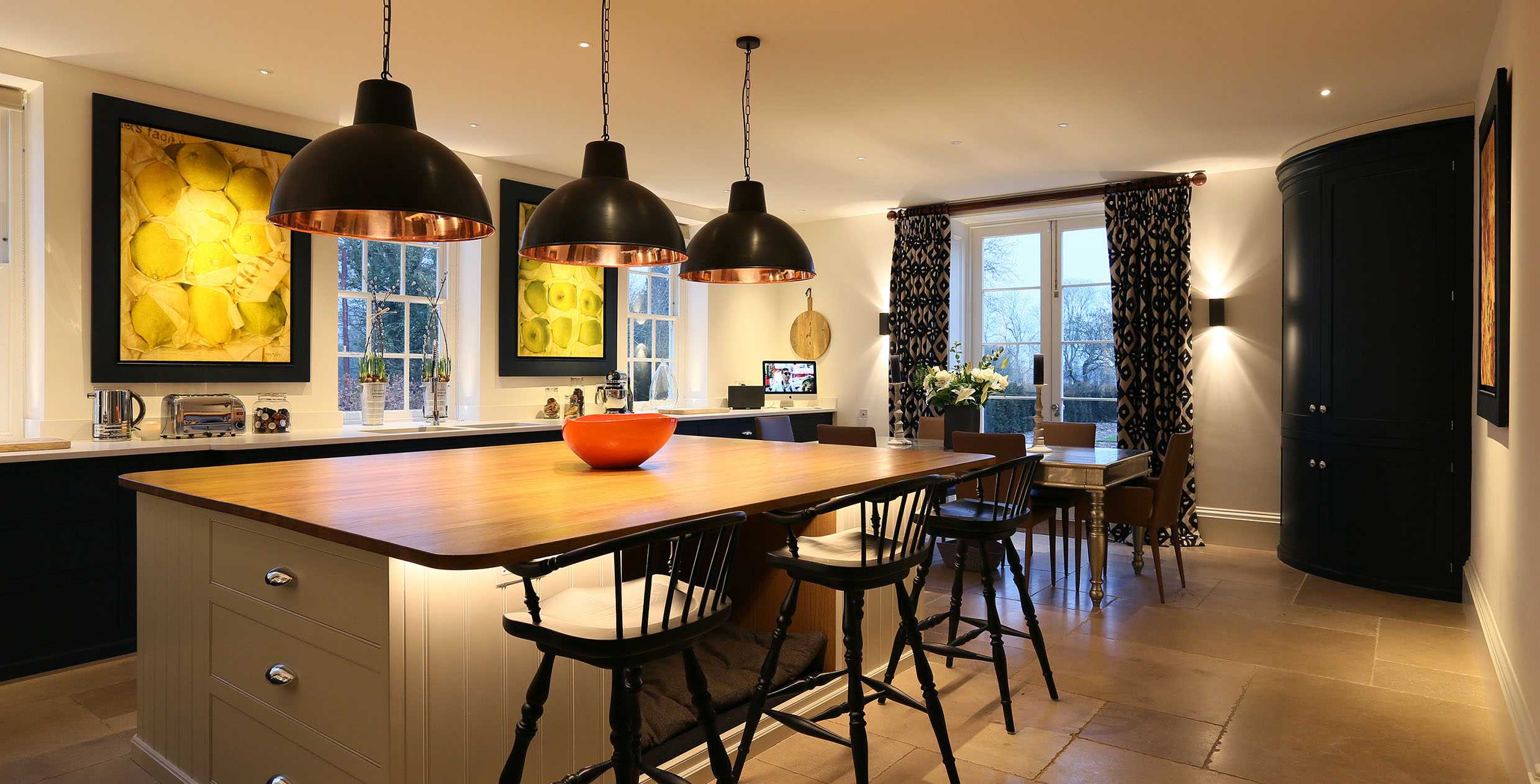 COUNTRY KITCHEN image