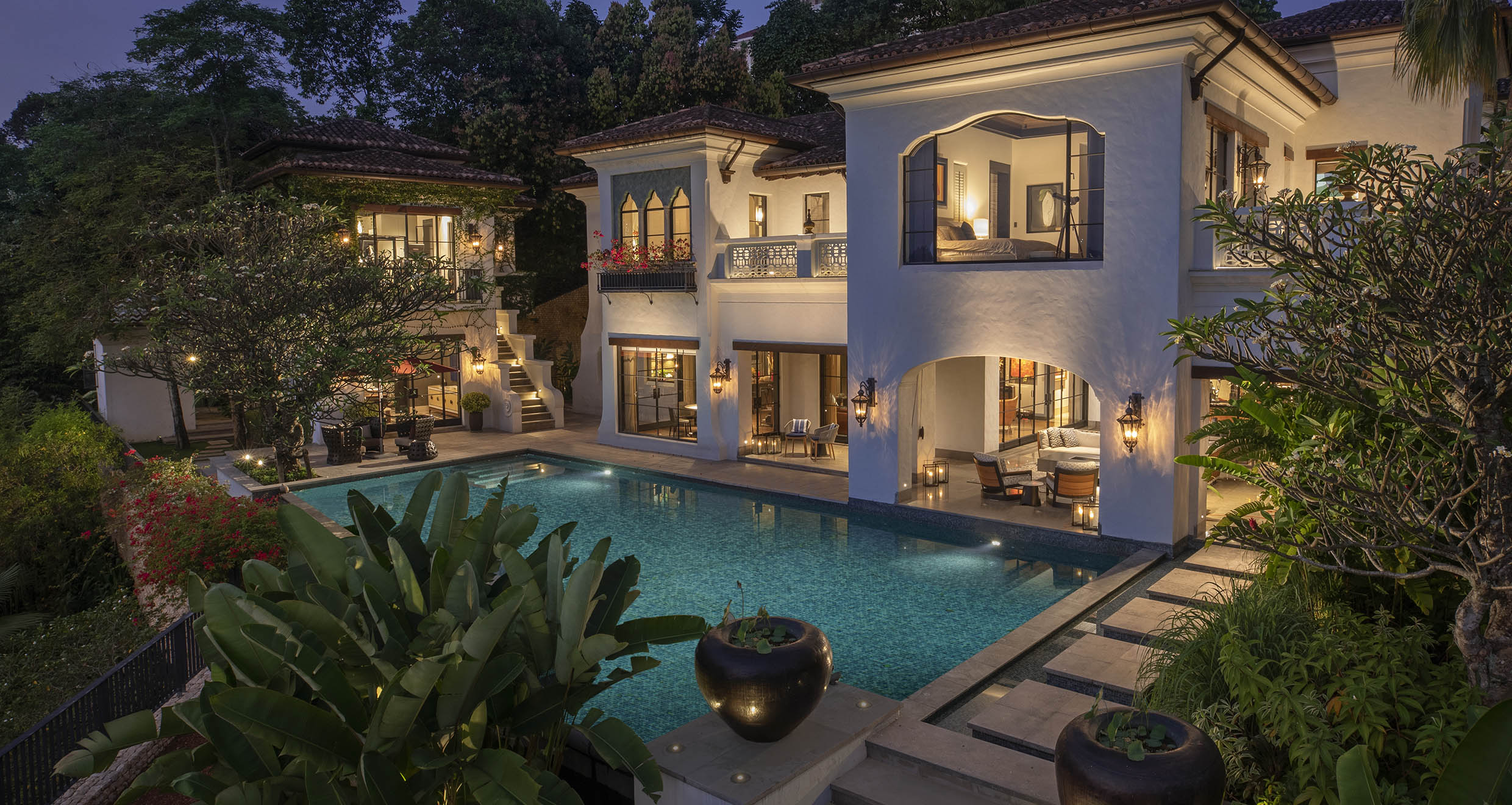 VILLA POOL LIGHTING image