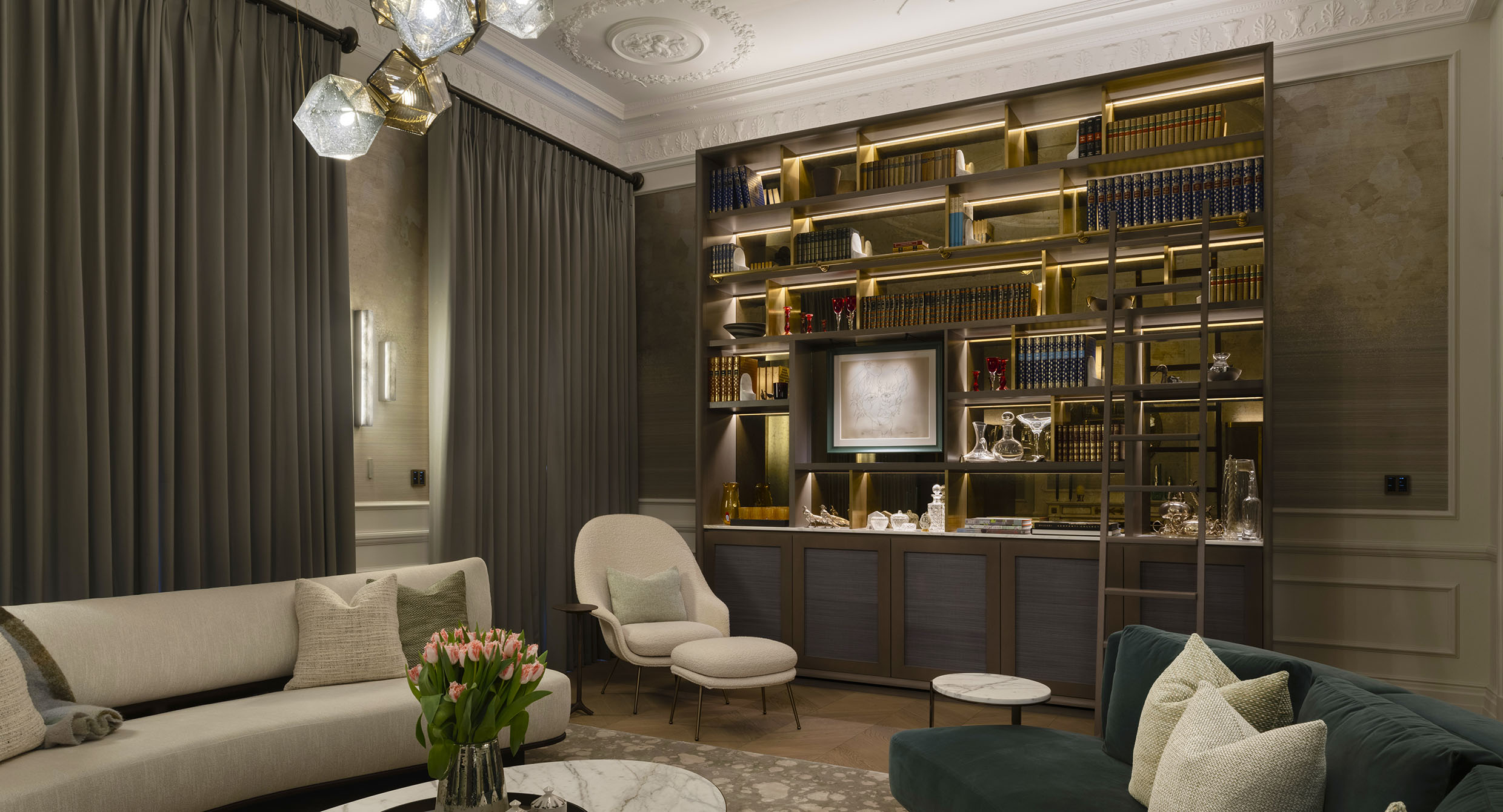 LUXURY DRAWING ROOM image
