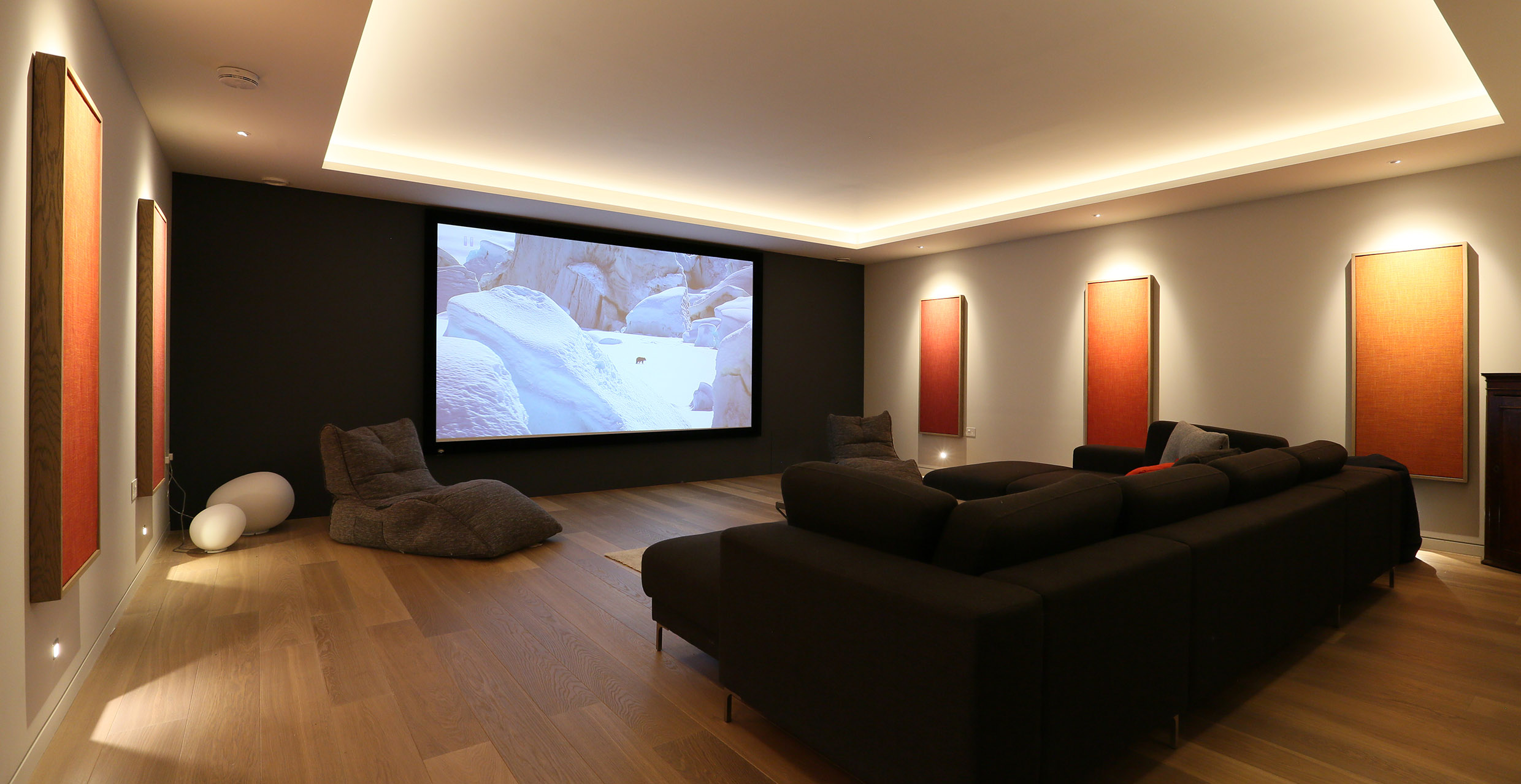 VERSATILE CINEMA ROOM image