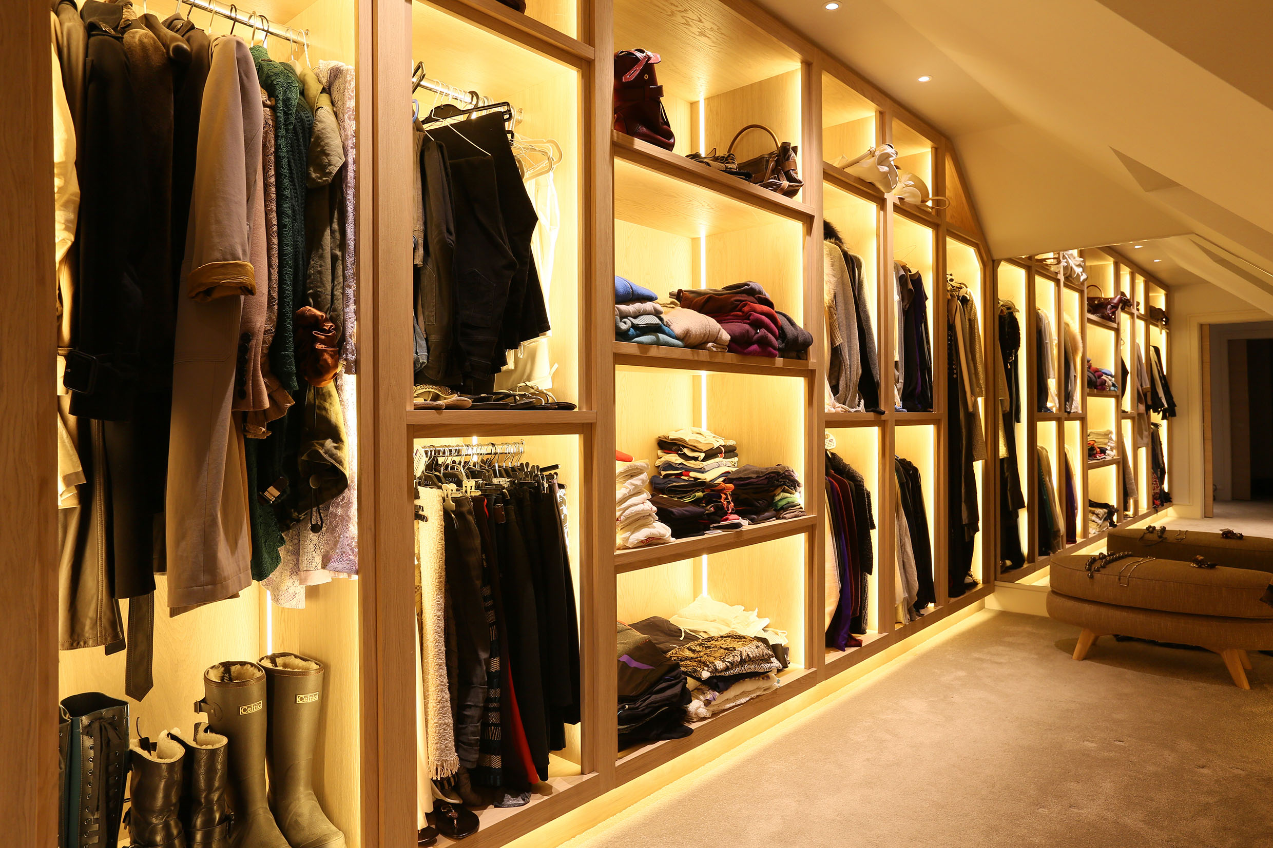 WARDROBE IN EAVES image