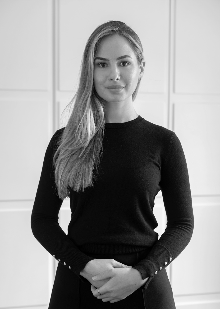 Roxanne Carter, Sales Team Lead at John Cullen Lighting