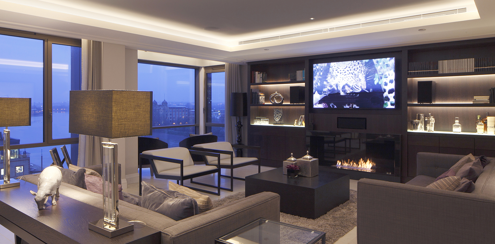 RIVER APARTMENT image